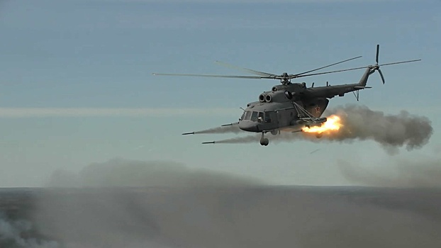 Вертолеты ЗВО разнесли в клочья аэродром противника