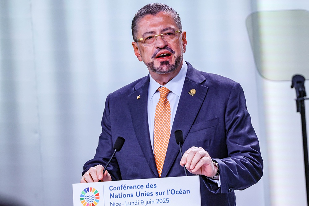 Разведка Коста-Рики узнала о подготовке покушения на президента страны