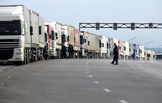 Армения готова обеспечивать транзит грузовиков из Турции в Азербайджан и обратно