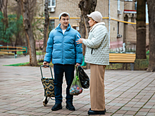 Веник худеет и встречает жену: что происходит на съемках новых «Папиных дочек»