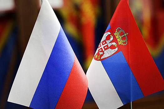 Директор Русского Дома в Белграде Надежда Кущенкова поблагодарила Александра Никитин за вклад в укрепление отношений между Россией и Сербией