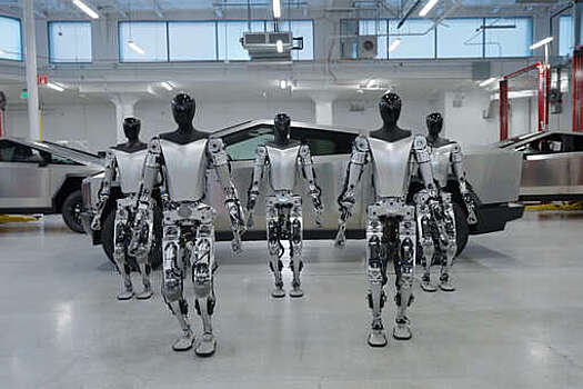 Tesla опубликовала новые кадры с роботами-андроидами Tesla Bot.