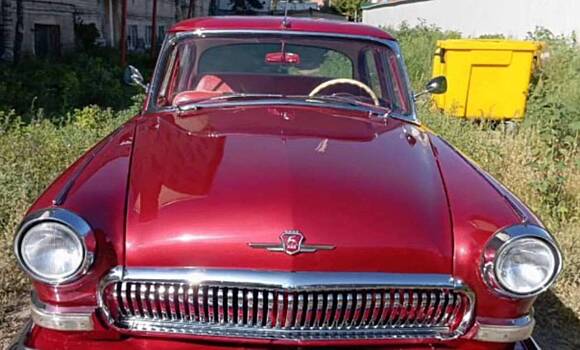 Легендарный советский автомобиль продают по цене двухкомнатной квартиры