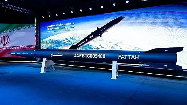 Названы характеристики ракеты «Фаттах», которой Иран ударил по Израилю