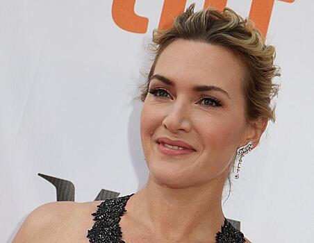 Создатели "Аватара 2" опубликовали новый кадр со съемок с Кейт Уинслет