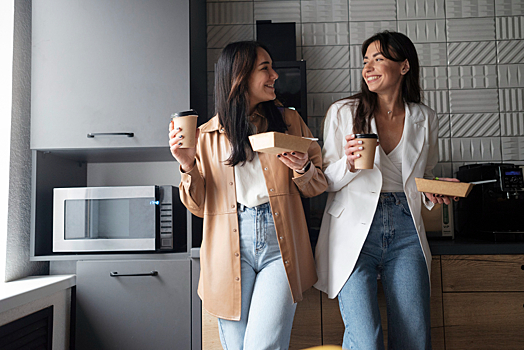 Эксперты предупредили, какие продукты нельзя разогревать в микроволновке