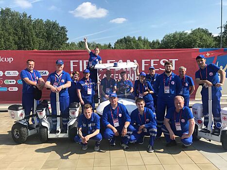 Скорость, сила и 42 литра груза с собой: как медики скорой работают в Екатеринбурге на сегвеях