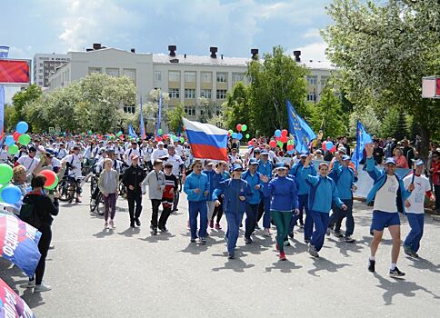 Прибытие эстафеты «Бег мира» в Ижевск, защита банковских карт от краж и претенденты на Оскар: что произошло минувшей ночью