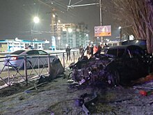 В Новосибирске 19-летняя девушка погибла в загоревшемся после ДТП автомобиле