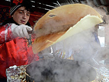 В центре Москвы на Масленицу откроют более 30 точек по продаже блинов