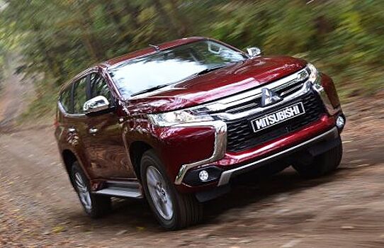 Pajero Sport и Outlander подорожали