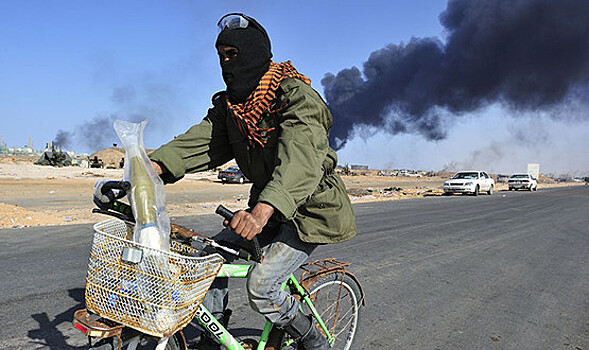 Ливийская армия освободила нефтяные порты от боевиков