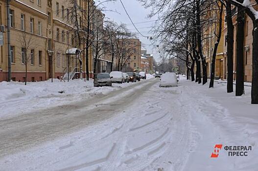 Ульяновский губернатор поручил вывести на дороги всю спецтехнику для ликвидации последствий снегопада