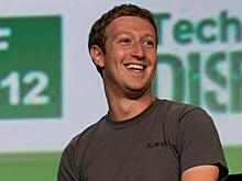 Стала известна зарплата рядовых сотрудников Facebook. Марк Цукерберг получает $1 в год