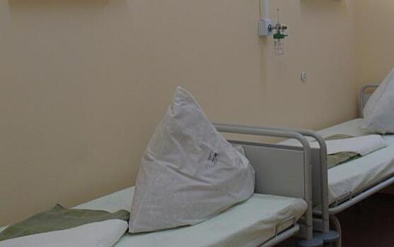 В Курской области продолжат капитальный ремонт поликлиники Дмитриевской ЦРБ