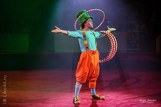 Костромской цирк подарил особенным детям билеты на невероятное представление