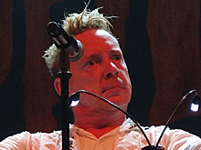 "Он вцепился в "Арсенал" как гадюка": Sex Pistols против Арсена Венгера