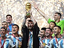 Паредес выложил картину с Месси и игроками сборной Аргентины с отсылкой к Сплинтеру из «Черепашек-ниндзя» – на ней маленькие футболисты вырастают благодаря Лео