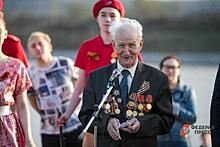 Поездка в Санкт-Петербург, встреча с кумиром: волонтеры исполнят мечты ветеранов