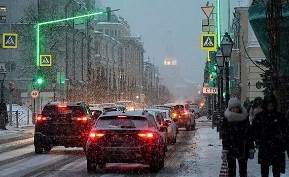 Вечером на казанских дорогах образовались 8-балльные пробки