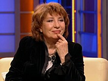 «Окуджава – мой камертон». Елена Камбурова рассказала о выступлениях на Ленинском, 105