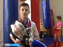 Гусевские спортсмены вернулись с турнира по тайскому боксу с победой