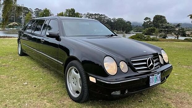 Это вам не Town Car: посмотрите на лимузин Mercedes-Benz E320 с восьмью дверями