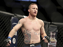 Боец победил нокаутом на турнире UFC и потребовал драки за пояс Нурмагомедова