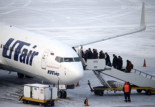 Utair отрицает разгерметизацию самолёта с Явлинским