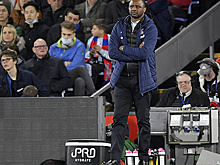 Полиция открыла расследование в отношении главного тренера "Кристал Пэлас" Виейра