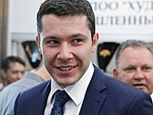 Антон Алиханов - самый молодой губернатор возглавил самый западный регион