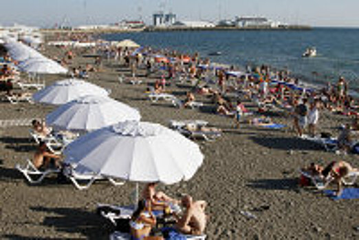 Средний чек туристов в Санкт-Петербурге этим летом обогнал Крым и Сочи
