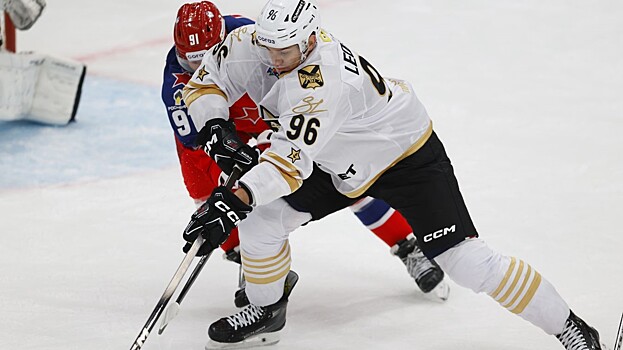 «Адмирал» обменял защитника в «Шанхай Дрэгонс»