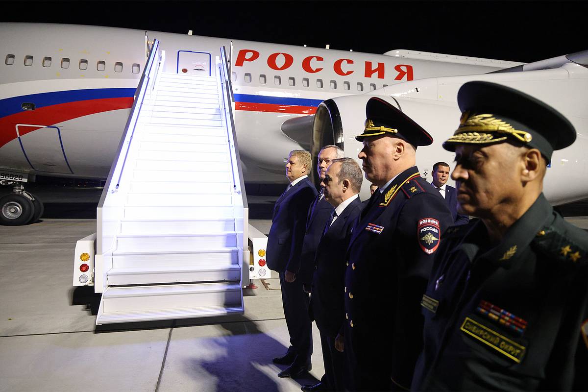 В аэропорту Новосибирска заметили самолет Путина