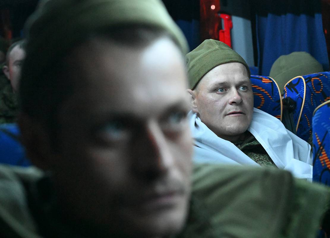 Бойцам ВСУ отменили отпуска после ранений из-за нехватки людей