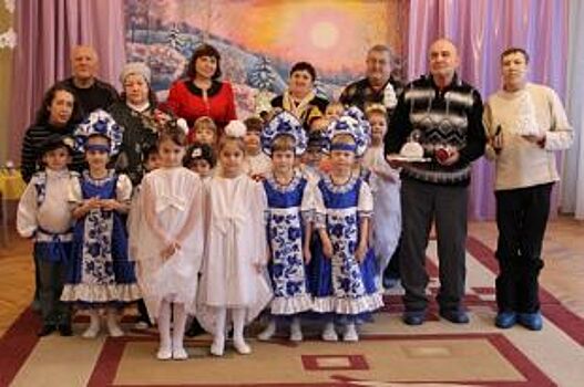 Железногорский детский сад устроил праздник для интерната для ветеранов