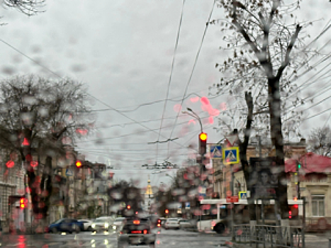 Неблагоприятные погодные условия приводят к осложнению ситуации на дорогах