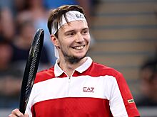 «Он в жизни ***** никого не выигрывал». Бублик — во время матча с Этчеверри на AO-2026