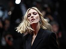 41-летняя модель снялась топлес для модного бренда