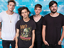 Альбом группы The 1975 стал лучшим за 2016 год