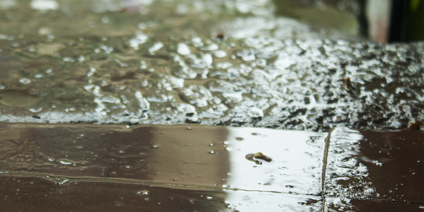 дождь фото. мокрая улица тюмень. мокрое место останется. мокрое место. мокрое место.