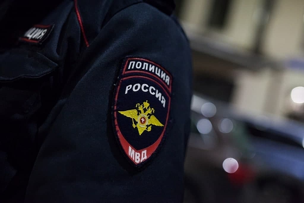 На улице Маршала Василевского полиция обнаружила и изъяла фальсификат