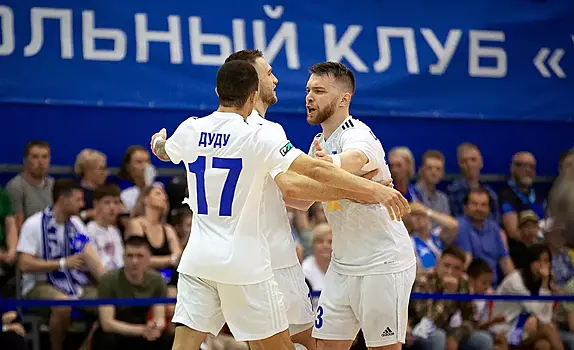«Газпром‑Югра» вышел в финал чемпионата России по футзалу, обыграв КПРФ