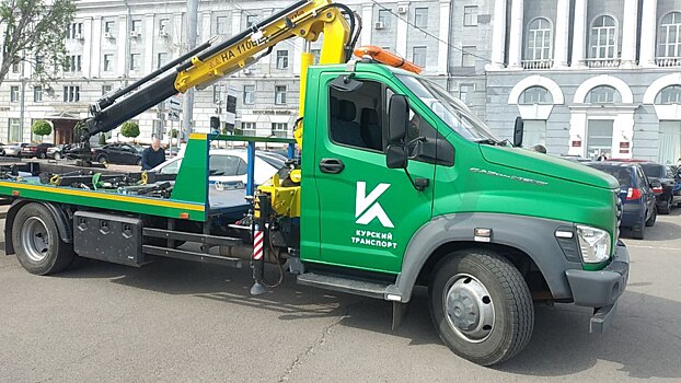 С 16 мая в Курске машины нарушителей ПДД начнёт увозить эвакуатор