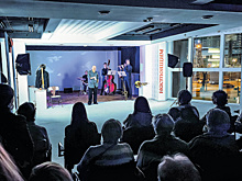 На стыке театра, литературы и музыки: в Самаре сыграли "Флейту-позвоночник"