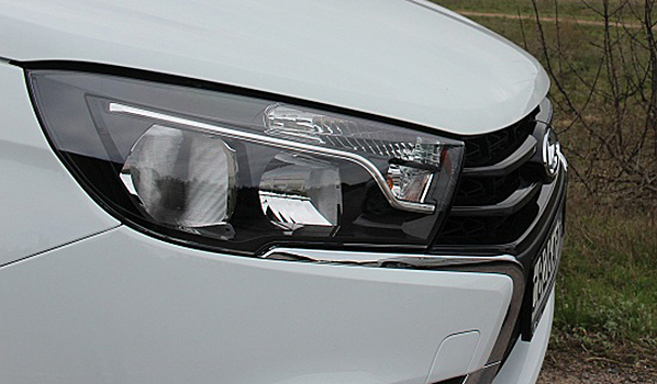 В Борисоглебске на рассвете «Лада Веста» насмерть сбила пешехода