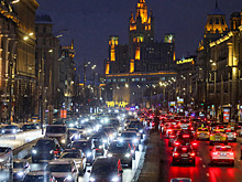 На Москву надвигается очередной снегопад: пробки на дорогах достигнут 8 баллов