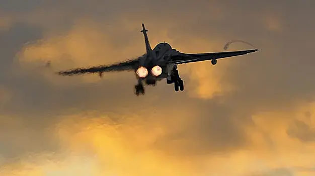 Американский истребитель F-16 рухнул в Желтом море