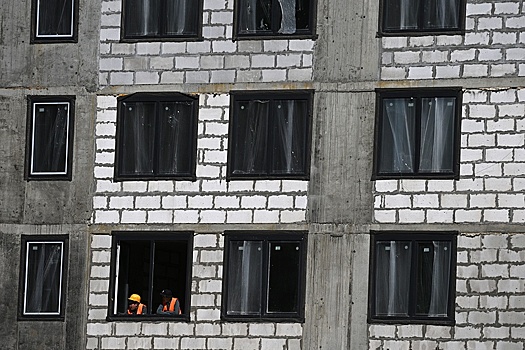 В Минстрое призвали не называть застройщиков обнаглевшими