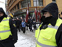 Независимости Прибалтики "угрожают". И делают это историки и певцы